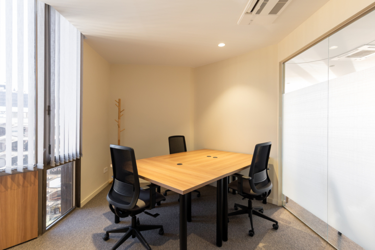 080 COWORK 8 768x512