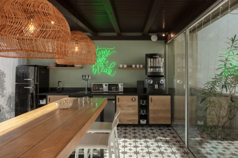 Office area2 768x512