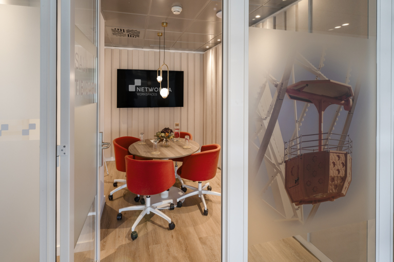 16. Sala de Reuniones 768x512