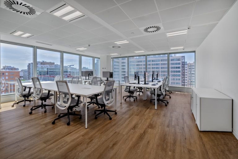 Oficina Privada Personalizada 768x513