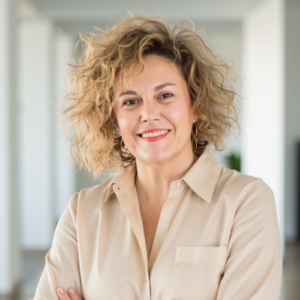 TERESA CÍSCAR, Head of Flex Office Advisory